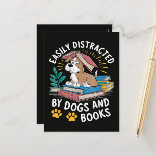 Postal Festiva Fácilmente Distraído por Perros y Libros Mascotas