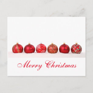 Postal Festiva Fila de bolas de Navidades de vidrio rojo en la ni