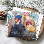 Postal Festiva Foto de marco de arcos de veneración de invierno<br><div class="desc">Postal vacacional moderna con arcos,  su foto favorita,  verdor invernal de pinecona aguja de pino cítrico y follaje. Together & Merry en caligrafía de escritura y mensaje personalizado de nombre familiar en letras clásicas de serif.</div>