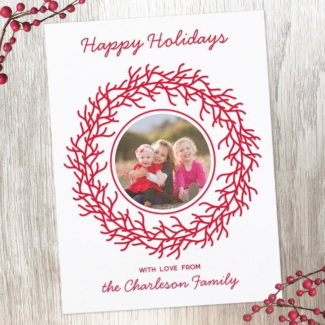 Postal Festiva Foto de Wreath escandinava rojo y blanco (Scandinavian wreath personalized photo red and white Christmas or Holiday postcard)