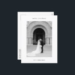 Postal Festiva Foto mínima de Navidades modernos<br><div class="desc">Postal de Navidades modernos con un diseño simple y mínimo con "navidades alegres" encima de tu foto y tus nombres debajo.</div>