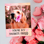 Postal Festiva Funny Golden Retriever I Woof You El día de San Va<br><div class="desc">Graciosa acuarela Golden Retriever I Woof You El día de San Valentín Holiday Postcard | Graciosa tarjeta de vacaciones de perro de humor! Esta adorable carta presenta una linda raza de perro Golden Retriever, una hermosa flor, patas y corazones rosados que dicen "Eres mi amigo favorito". Ya sea que lo...</div>