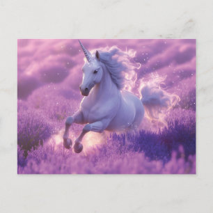 Postal Festiva Gallopaje de unicornio blanco majestuoso a través 