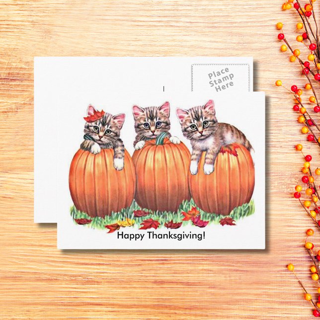 Postal Festiva Gatitos felices de Acción de Gracias en calabazas  (Happy Thanksgiving Kittens on Pumpkins Autumn Holiday Postcard)