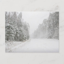 Postal Festiva Hermoso paisaje invernal con carretera nevada
