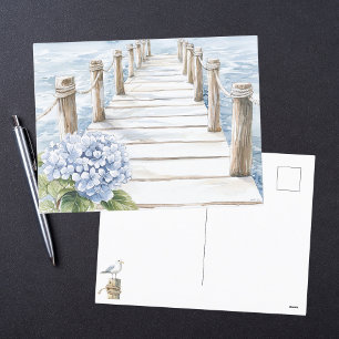 Postal Festiva Hortensia Azul Acuarela Muelle Costero junto al Ma