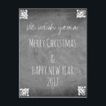 Postal Festiva Merry Christmas Chalkboard Typography Holly<br><div class="desc">Feliz Navidad,  tarjeta de tipografía en blanco y negro Holly,  texto: Te deseamos una Feliz Navidad y Feliz Año Nuevo 2017,  puedes cambiar el texto</div>