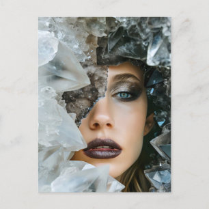 Postal Festiva Mujer de máscara de cristal adorada con cristales