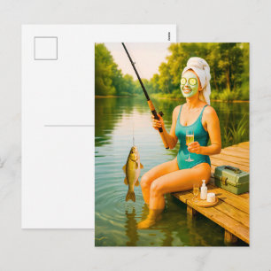 Postal Festiva Mujer en bikini pescando desde un muelle de madera