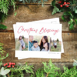 Postal Festiva Navidades de escritura moderna bendicen tres fotos<br><div class="desc">Esta preciosa postal de vacaciones contiene tres fotos y el saludo "Bendiciones de Navidades". El diseño es sencillo pero elegante. Este diseño se adapta a dos fotos verticales y una horizontal. En la parte trasera encontrarás mucho espacio para escribir tu propio saludo personal y la dirección del destinatario. ¡Las postales...</div>