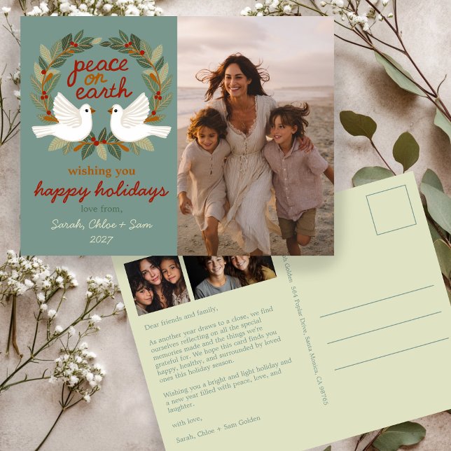 Postal Festiva Navidades de Peace on Earth Doves PERSONALIZADO 3  (Peace on Earth Doves Christmas CUSTOM 3 PHOTO Holiday Postcard
)