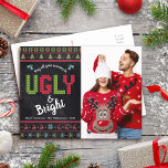 Postal Festiva Navidades Foto Nórdica Suéter Fun Chalkboard<br><div class="desc">"Que todos tus sudaderas sean feas y brillantes". Celebra las vacaciones en "estilo" con tus sudaderas Navidades más chabacanas! A la izquierda, árboles hermosos y extravagantes, renos, adornos y una juguetona tipografía de "suéter" en rojo, verde y azul acuático, superponen un fondo de pizarra. La foto de su personalizado está...</div>