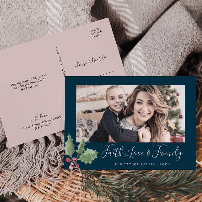 Postal Festiva Navidades Greenery Faith Love & Family Photo (Subido por el creador)