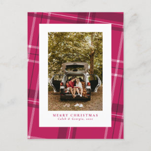 Postal Festiva Navidades lucen en negrita una foto rosa magenta
