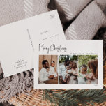 Postal Festiva Navidades modernos escriben tres fotos<br><div class="desc">Esta moderna tarjeta postal de tres fotos para Navidades es perfecta para tu minimalista y elegante bienvenida de vacaciones en blanco y negro. La caligrafía escrita a mano, mínima y caprichosa, es delicada y rústica, aunque elegante y elegante. El diseño refleja un simple día de invierno blanco y evoca recuerdos...</div>