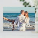 Postal Festiva Navidades náuticos de Joyful Seas Beach<br><div class="desc">Alegres Navidades del clima cálido de los mares con ancla náutica y holly. Plantilla de fotografía con licencia de Pixabay bajo CC0 y que debe ser reemplazada por su propia foto</div>