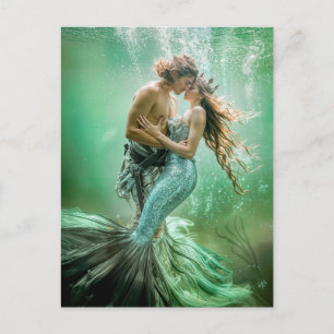 Postal Festiva Pareja de sirena y tritón en abrazo submarino