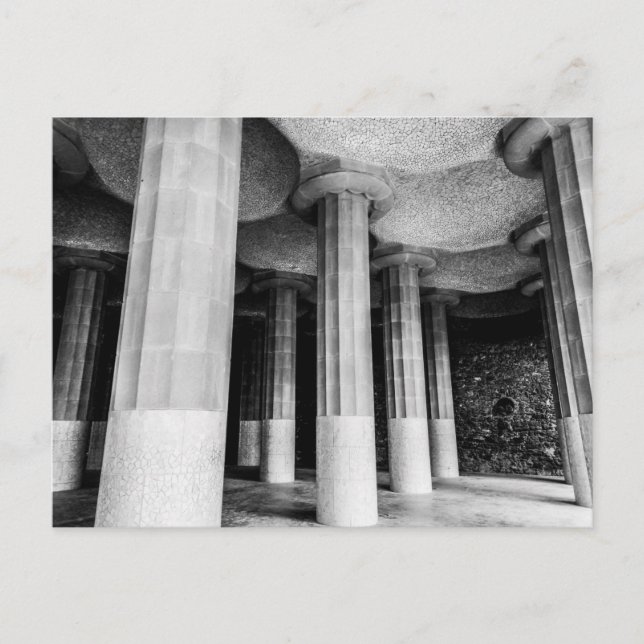 Postal Festiva Parque Güell de Antonio Gaudí en Barcelona foto nu (Anverso)