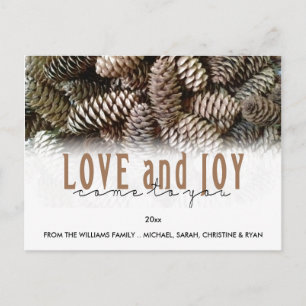 Postal Festiva Personalizado Holiday Love and Joy Pine Cone