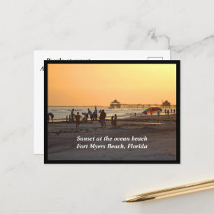 Postal Festiva Personas al atardecer Fort Myers Beach