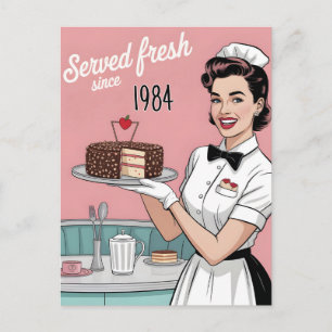 Postal Festiva Pin-Up de Comedor: Camarera Retro y Año Personaliz