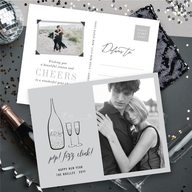 Postal Festiva Pop Fizz Clink Elegante Moda de champán de plata (Pop Fizz Clink Stylish Silver Champagne Chic Photo Holiday Postcard @ fat_fa_tin)