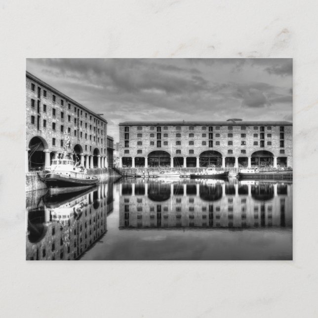 Postal Festiva Reflexiones del Liverpool de Albert Dock (Anverso)