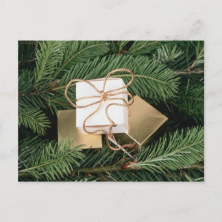 Postal Festiva Regalos De Vacaciones En El Árbol