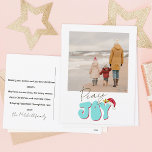 Postal Festiva Retro Mínimo 1 Familia Foto Navidades de Alegría p<br><div class="desc">Este diseño festivo de Paz y Alegría fue creado usando un divertido y moderno tipo de letra de guión y mi letra de bloque con letras a mano en un estilo retro en azul acuático y rojo coronado con mi sombrero Santa pintado a mano con helio y bayas para hacer...</div>