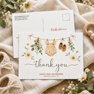 Postal Festiva Ropa de flores silvestres Cumpleaños de niños neut