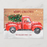 Postal Festiva Rústico Merry Christmas Tree Vintage Red Truck Nom<br><div class="desc">Esta rústica tarjeta de Navidades de camiones rojos de época cuenta con un camión rojo rústico con árbol de Navidad y nieve sobre un fondo de madera. Personalice con su personalizado saludos y nombres.</div>