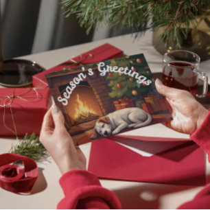 Postal Festiva Saludos de la Temporada Perro Durmiendo junto a la