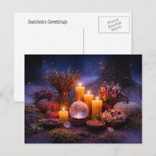 Postal Festiva Samhain con Velas Cristal Follaje de Otoño Flores