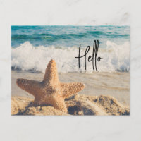 Starfish en una playa de arena Hola