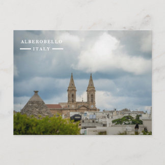 Postal Festiva Tejado Trullo de Puglia y Torres Gemelas de la Igl
