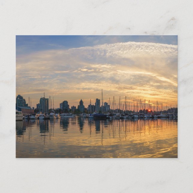 Postal Festiva Vancouver Skyline - Puerto de yates al atardecer (Anverso)