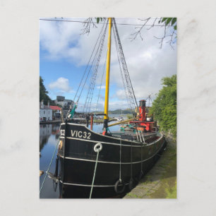Postal Festiva Vic32 Puffer Boat en la cuenca del Canal de Crinan