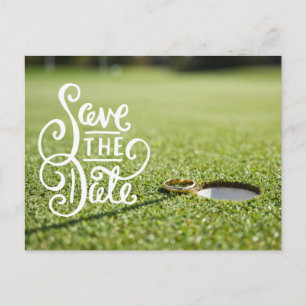 Postal Fiesta de boda de golf con pelota de golf y corazó
