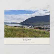 Fiordo de Ísafjörður y flores silvestres de verano