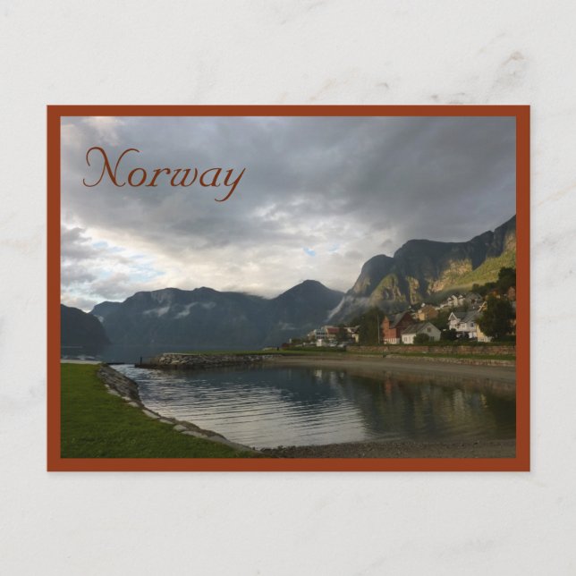 Postal Fiordo noruego (Aurlandsfjord) con texto (Anverso)