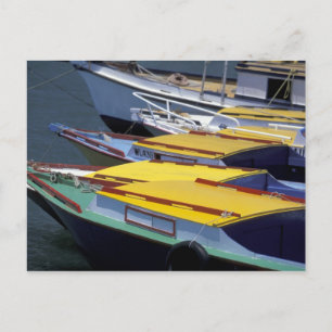 Postal Fiyi, Viti Levu, Lautoka, pequeños botes en puerto