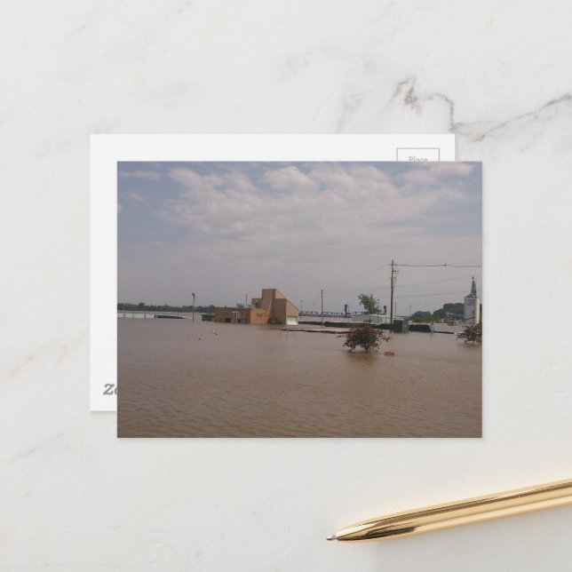 Postal floodwaters in Burlington, Iowa 2019 (Anverso/Reverso In Situ)