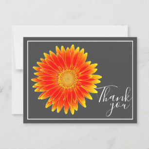 Postal Flor de margarita naranja con fondo gris Gracias
