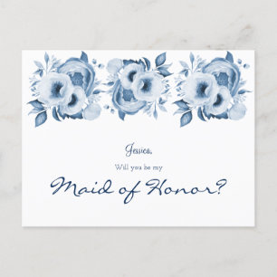 Postal Flores azules blancas son mi criada de honor