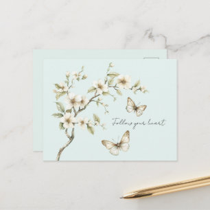 Postal Flores Blancas Menta Mariposas  