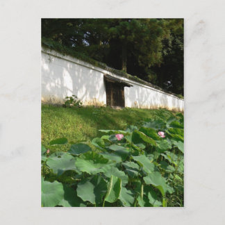 Postal Flores de Lotus en el templo Moat