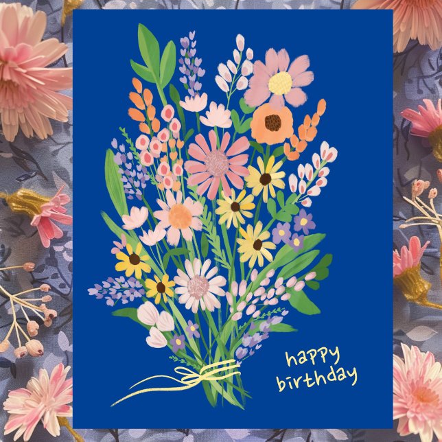 Postal Flores silvestres Gouache pintado a mano Feliz cum (Wildflowers Handpainted Bouquet Gouache Happy Birthday Blue Postcard
)