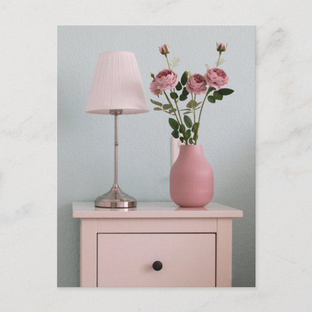 Postal Flowers | Pale Pink Roses on Nightstand (Anverso)