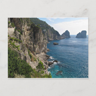 Postal Formación del peñón de Faraglioni en la isla de Ca
