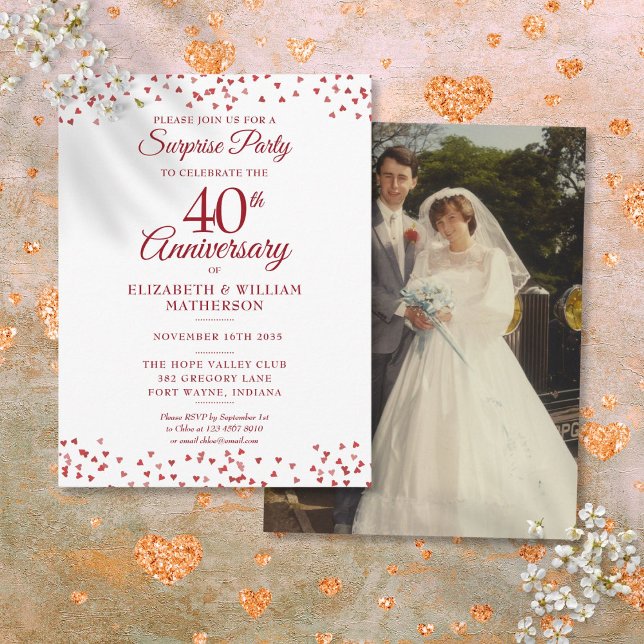 Postal Foto de aniversario de 40 años de fiesta sorpresa  (Surprise Party 40th Anniversary Ruby Hearts Photo Postcard)